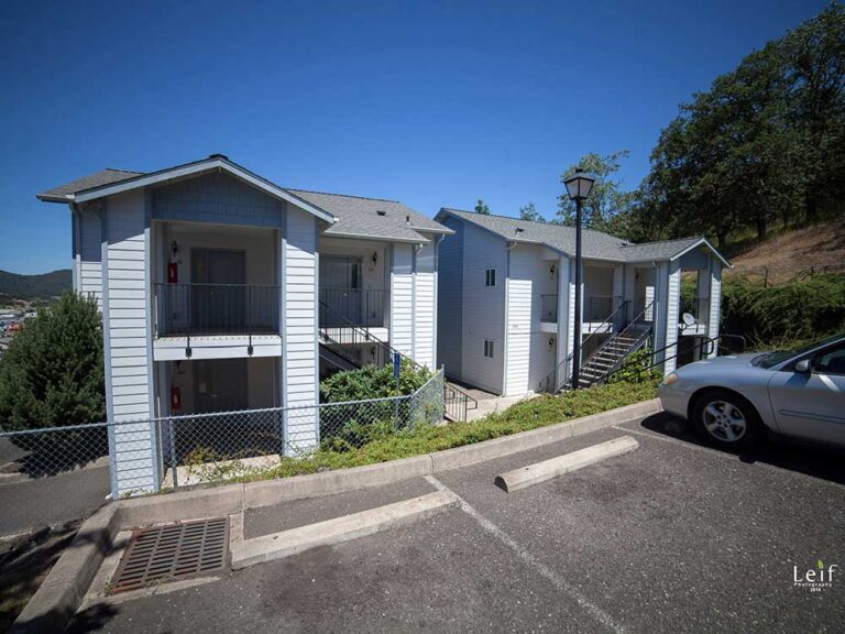 Crestview Terrace in Roseburg, Oregon